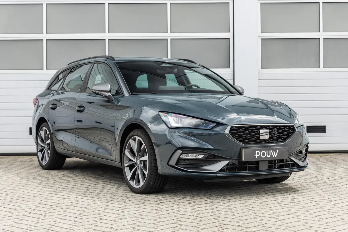 1.5 TSI e-Hybrid 204pk FR Business | Stoel-/ Stuurwielverwarming | 18" Velgen