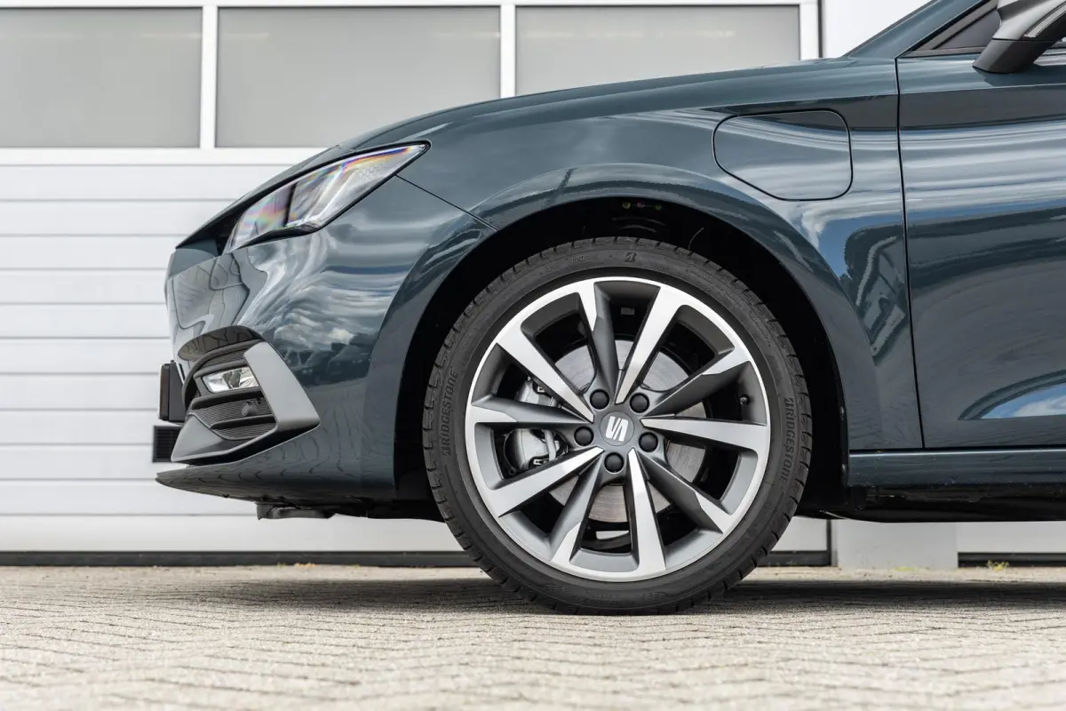 1.5 TSI e-Hybrid 204pk FR Business | Stoel-/ Stuurwielverwarming | 18" Velgen