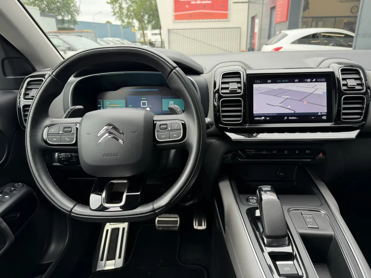 225pk Plug-in Hybrid Shine (Leder incl verwarming/geheugen/massage - Elektrische Klep - 19" Zwart - Adaptieve Cruise Controle - Keyless Entry - Camera)