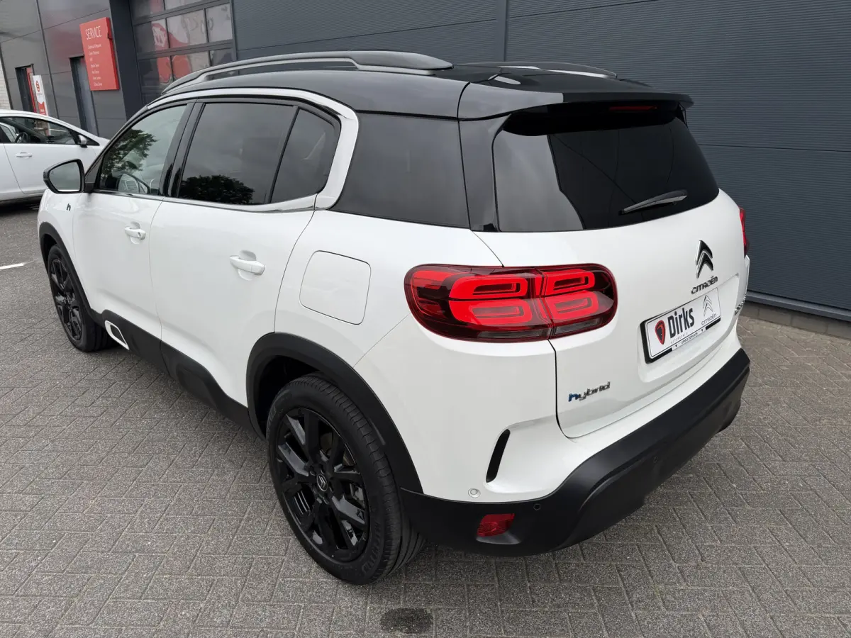 225pk Plug-in Hybrid Shine (Leder incl verwarming/geheugen/massage - Elektrische Klep - 19" Zwart - Adaptieve Cruise Controle - Keyless Entry - Camera)