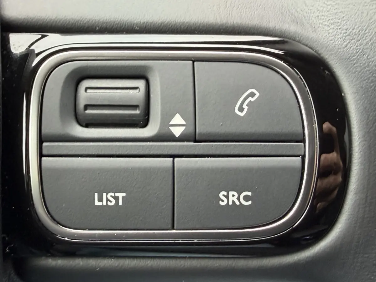 225pk Plug-in Hybrid Shine (Leder incl verwarming/geheugen/massage - Elektrische Klep - 19" Zwart - Adaptieve Cruise Controle - Keyless Entry - Camera)