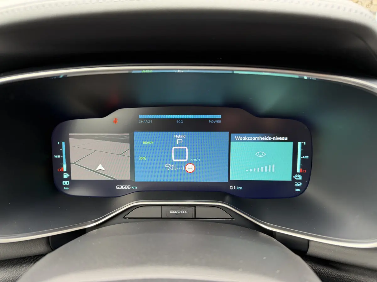 225pk Plug-in Hybrid Shine (Leder incl verwarming/geheugen/massage - Elektrische Klep - 19" Zwart - Adaptieve Cruise Controle - Keyless Entry - Camera)