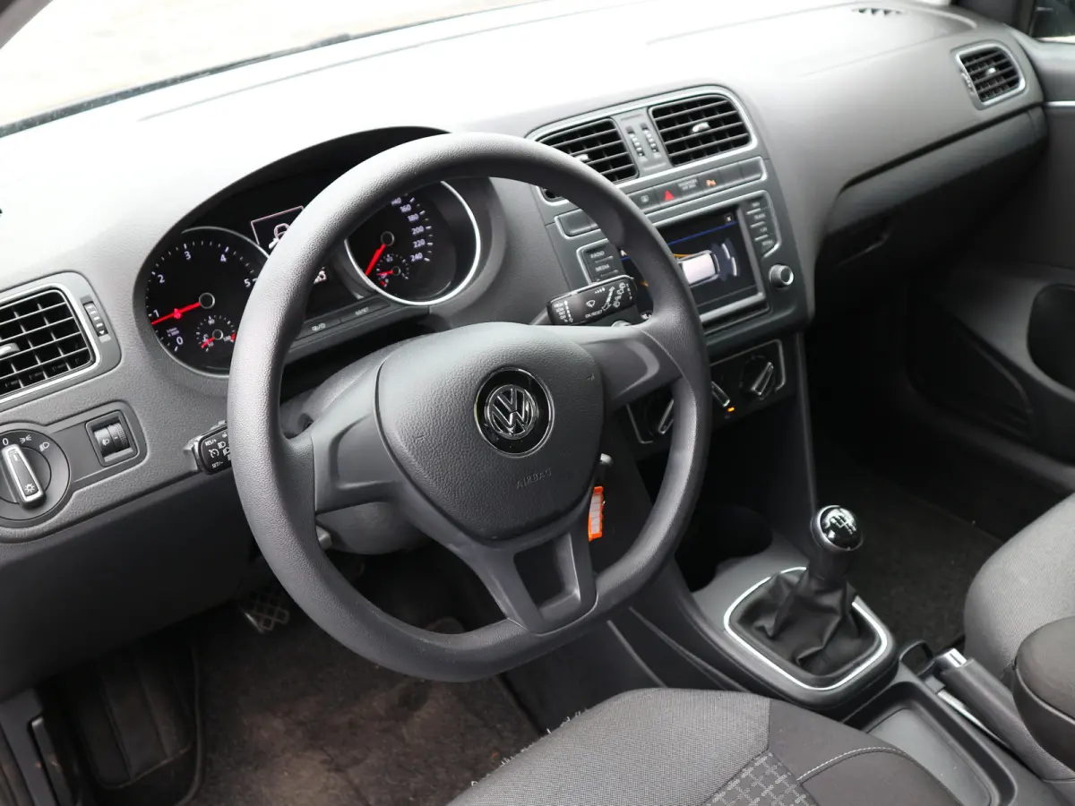 1.4 TDI Comfortline 68591 KM NAVI AIRCO CRUISE