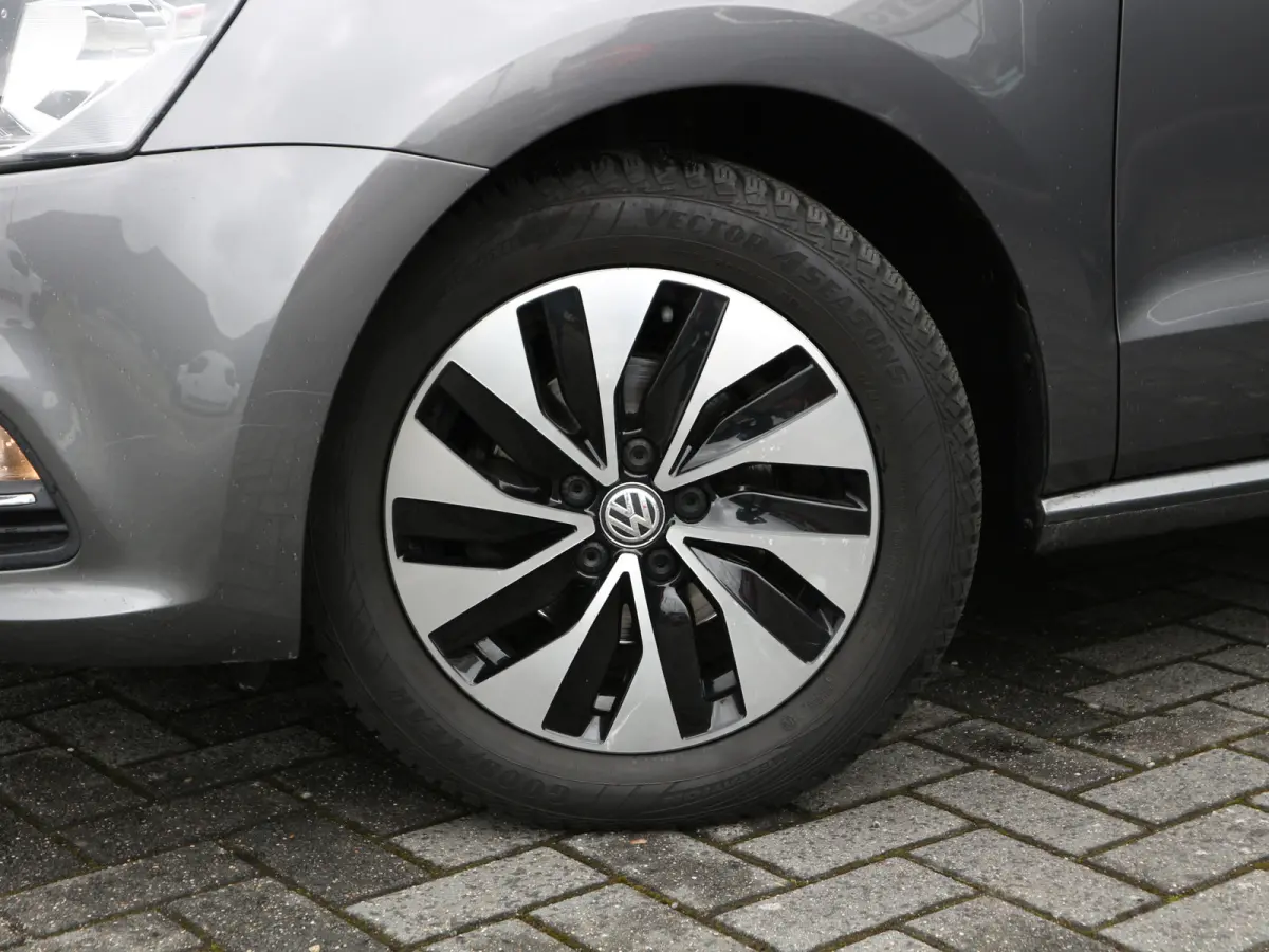 1.4 TDI Comfortline 68591 KM NAVI AIRCO CRUISE