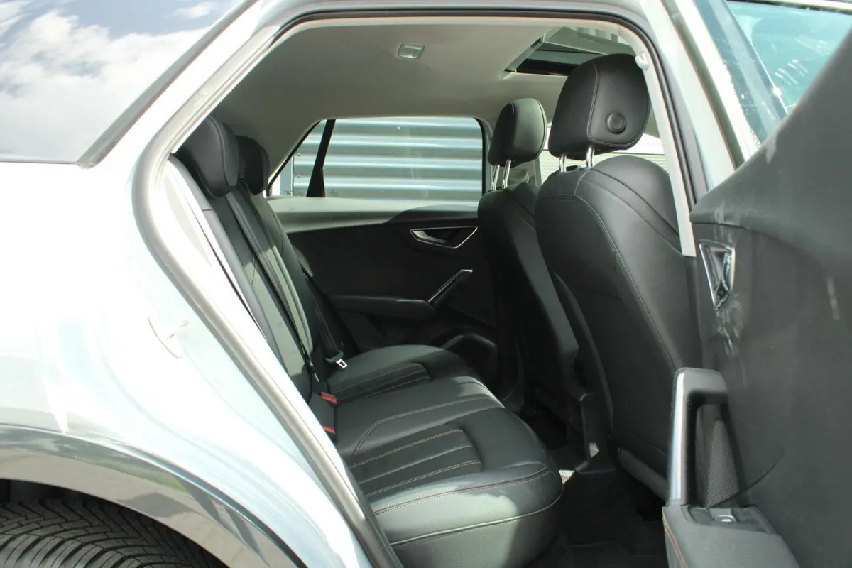 30 TFSI 110pk Business Edition | Panoramadak | Bang & Olufsen | Carplay | Keyless entry | Ambiance verlichting | Navigatie | Climate Control | Cruise Control | Volledig leer