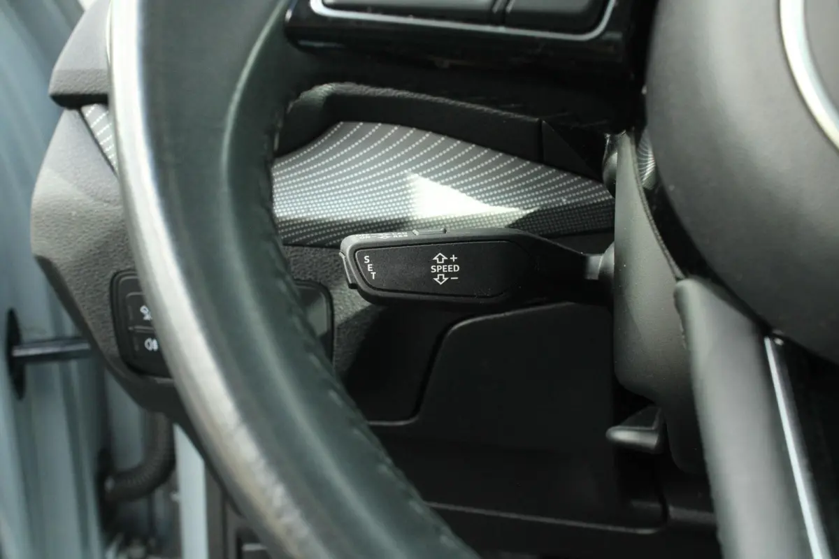 30 TFSI 110pk Business Edition | Panoramadak | Bang & Olufsen | Carplay | Keyless entry | Ambiance verlichting | Navigatie | Climate Control | Cruise Control | Volledig leer
