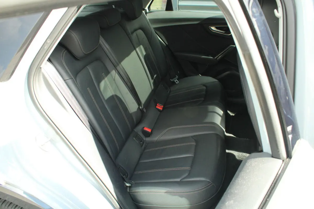 30 TFSI 110pk Business Edition | Panoramadak | Bang & Olufsen | Carplay | Keyless entry | Ambiance verlichting | Navigatie | Climate Control | Cruise Control | Volledig leer