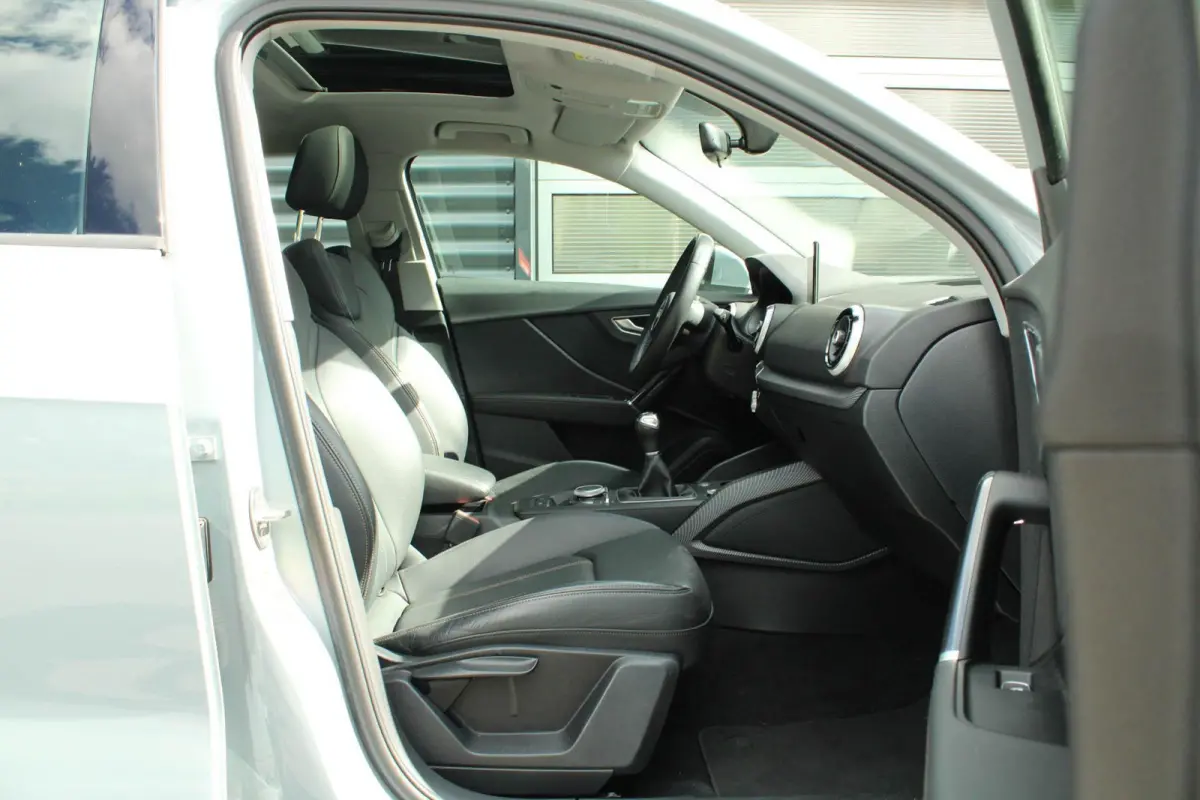 30 TFSI 110pk Business Edition | Panoramadak | Bang & Olufsen | Carplay | Keyless entry | Ambiance verlichting | Navigatie | Climate Control | Cruise Control | Volledig leer