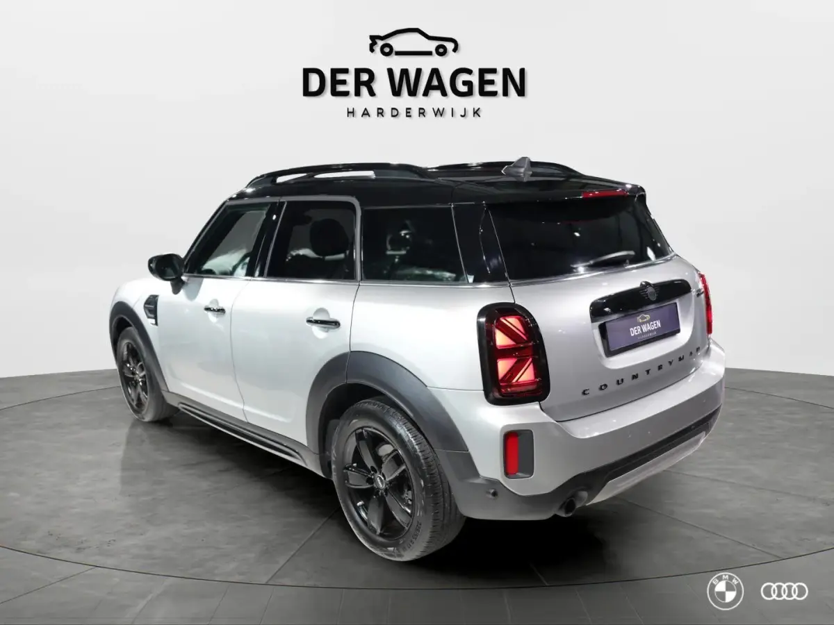 1.5 COOPER YOURS / PANODAK / MEMORY / ACC / LEDER / 17"