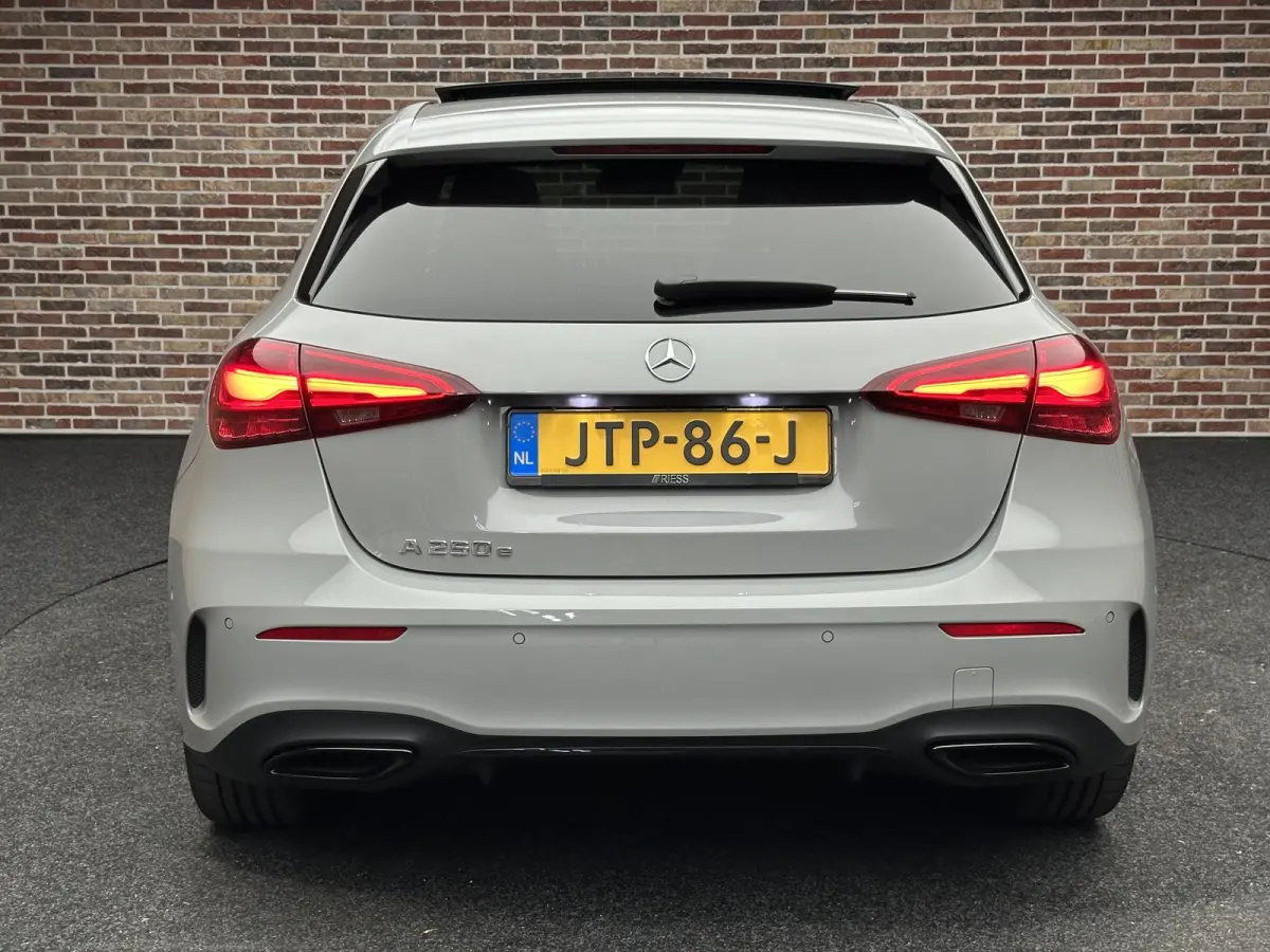 250 e Business AMG-pakket | Dak| Trekhaak| Burmester| Memory| BTW|