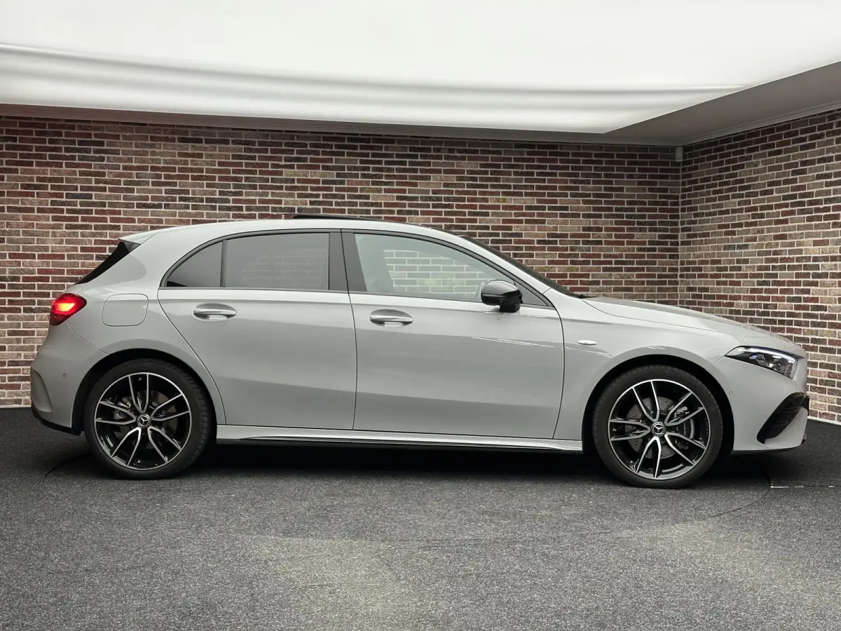 250 e Business AMG-pakket | Dak| Trekhaak| Burmester| Memory| BTW|
