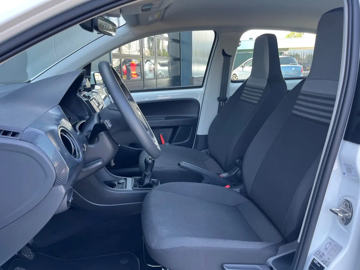 Up! 1.0 NL.Auto/Cruise-Control/Climatronic/Achteruitrijcamera/5Deurs/1Ste Eigenaar/Dealer onderhouden