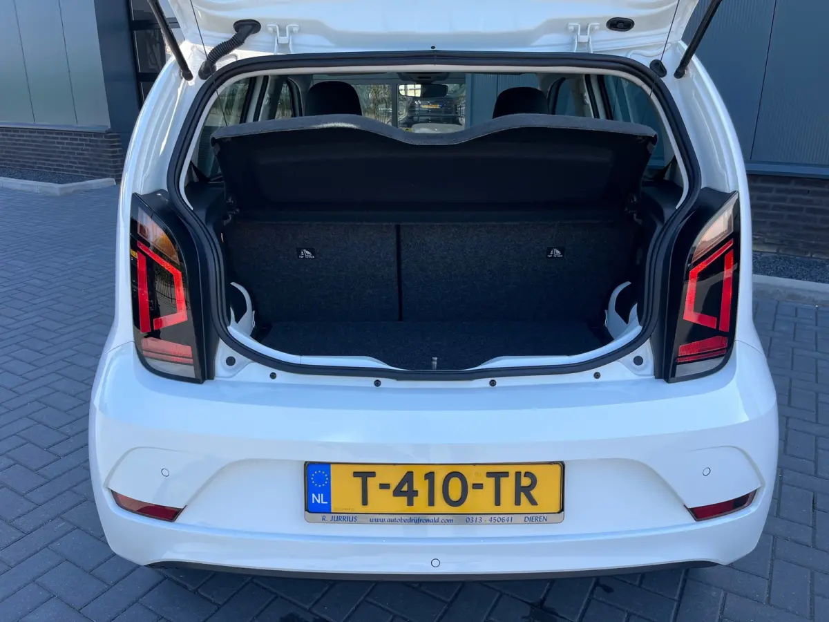 Up! 1.0 NL.Auto/Cruise-Control/Climatronic/Achteruitrijcamera/5Deurs/1Ste Eigenaar/Dealer onderhouden