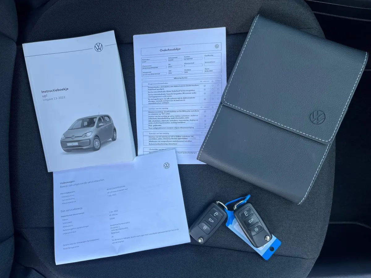 Up! 1.0 NL.Auto/Cruise-Control/Climatronic/Achteruitrijcamera/5Deurs/1Ste Eigenaar/Dealer onderhouden