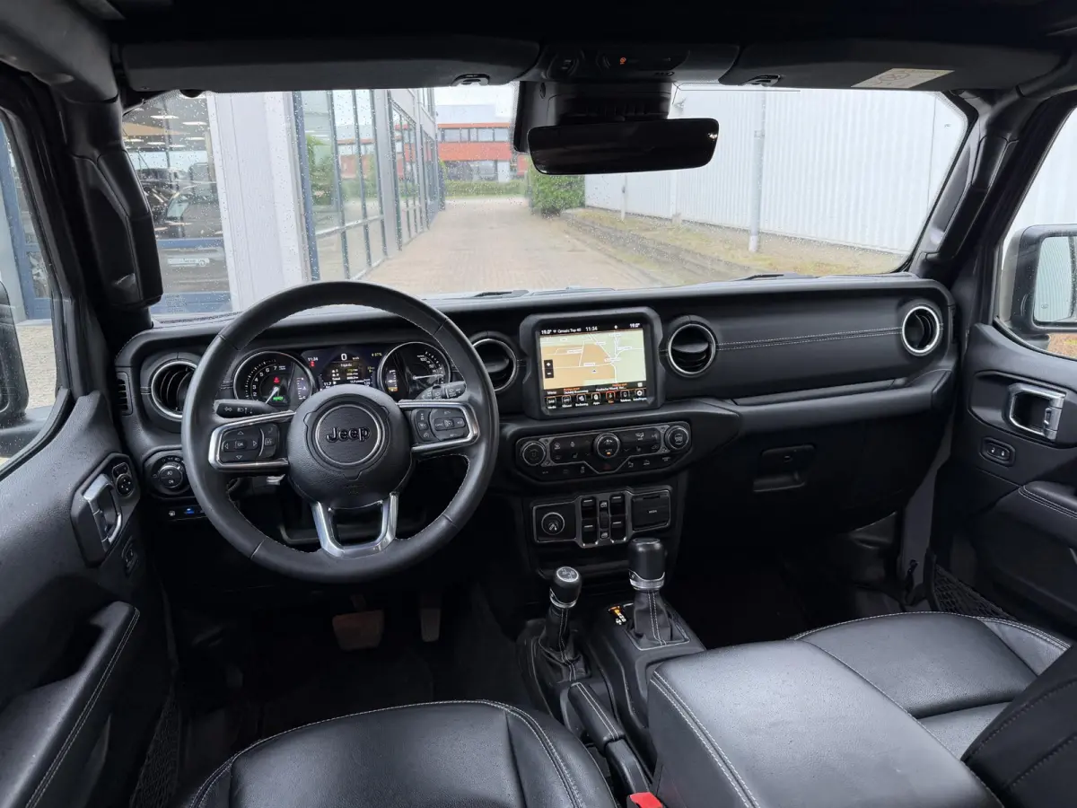 4xe 380 Sahara | NL-auto/Elektr.Vouwdak/Leder/Adapt.Cruise/Keyless