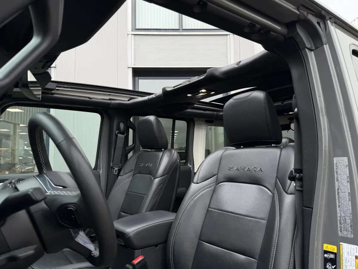 4xe 380 Sahara | NL-auto/Elektr.Vouwdak/Leder/Adapt.Cruise/Keyless