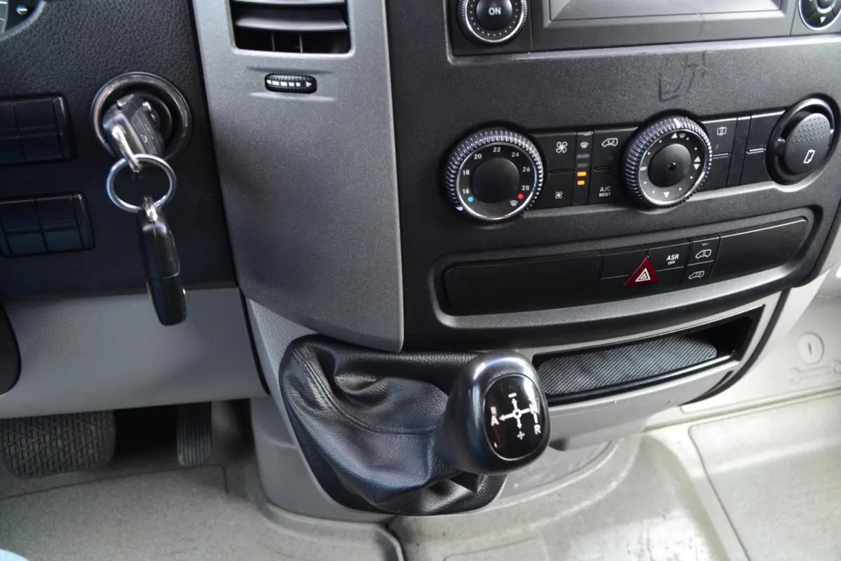 Bestel 35 2.0 TDI L4H2
