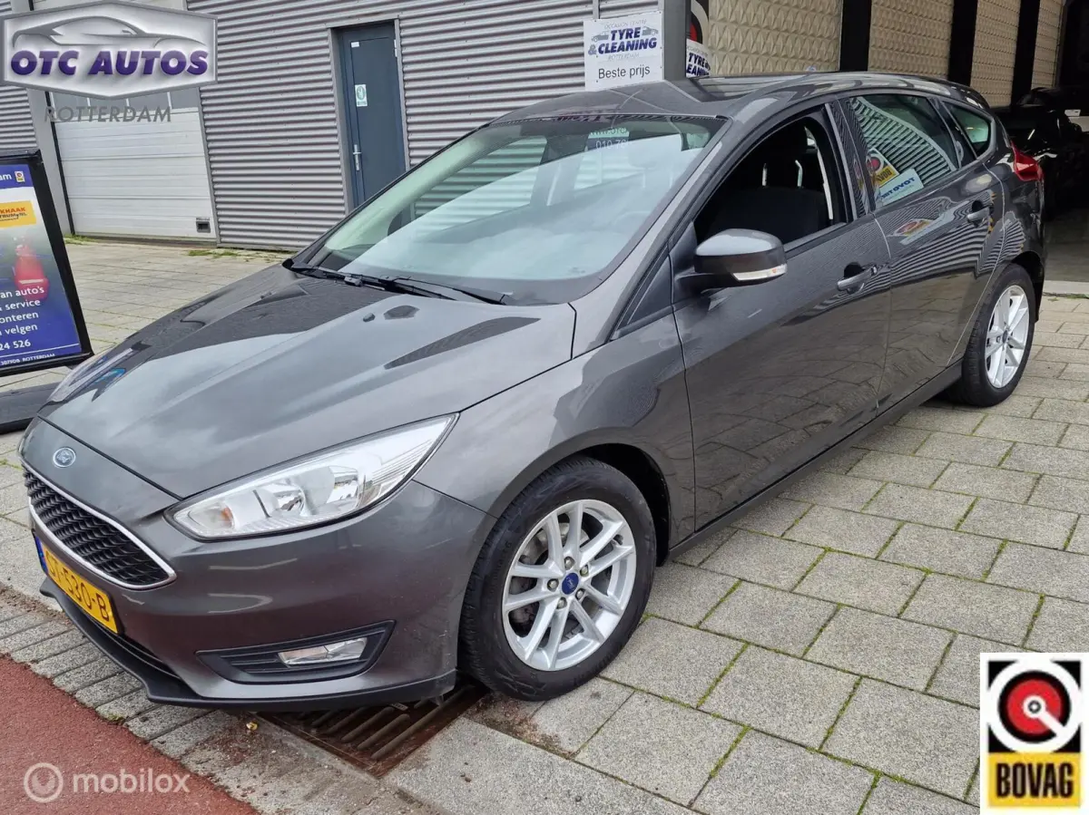 1.0 ST-Line Dealer onderhouden bijzonder nette auto