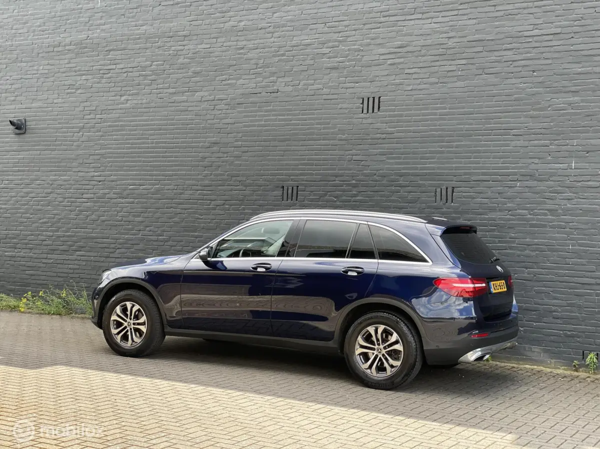 250 4MATIC Premium Plus 9G-Tronic