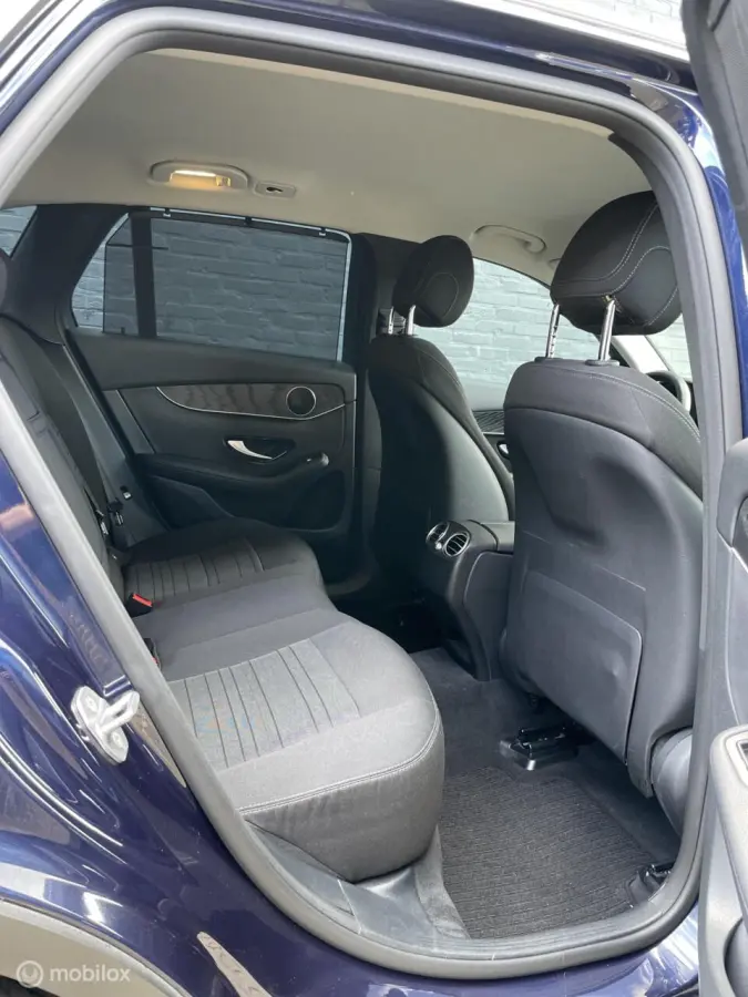 250 4MATIC Premium Plus 9G-Tronic