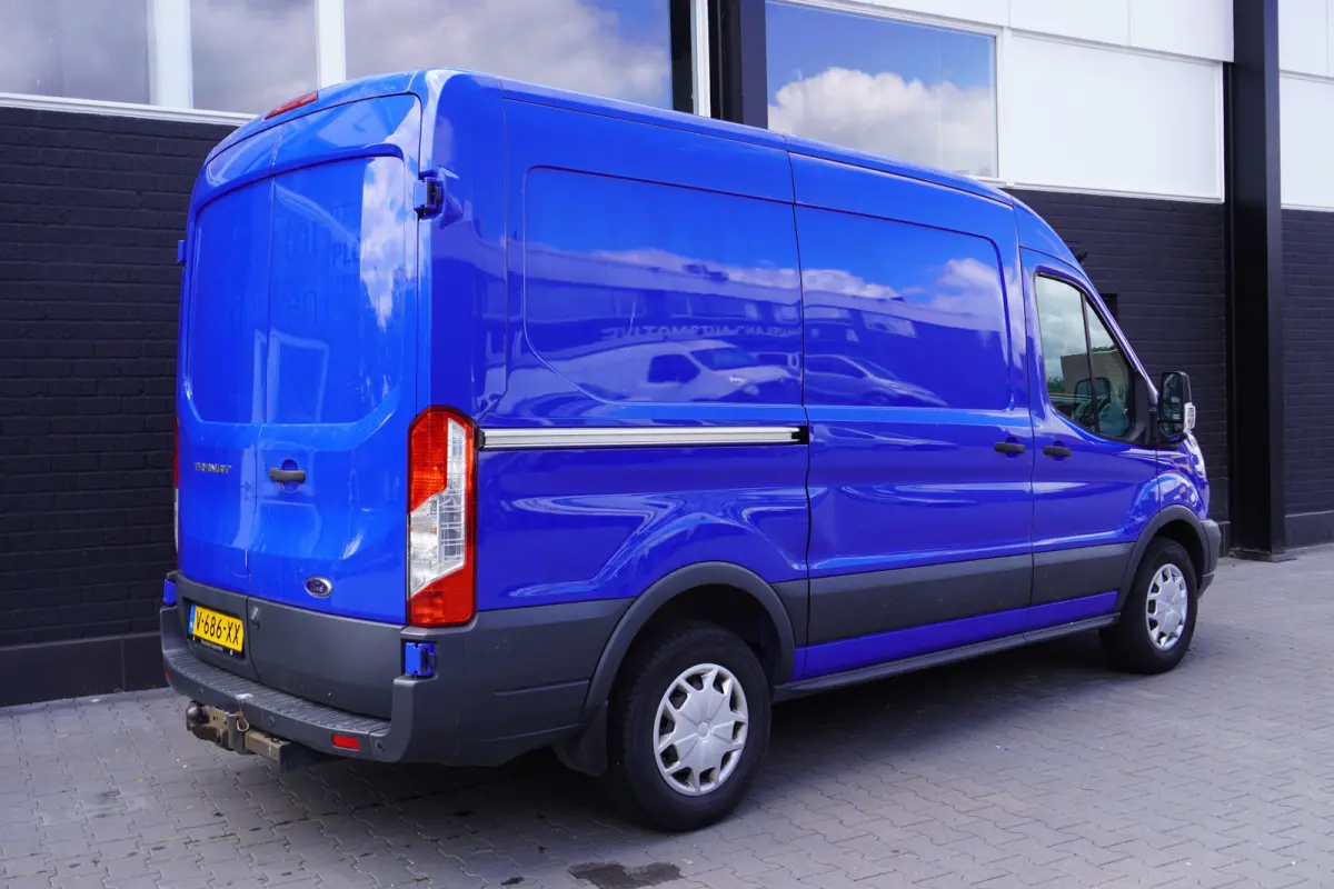 2.0 TDCI L2H2 130PK EURO 6 - Airco - Navi - Cruise - Camera - €13.900,- Excl.