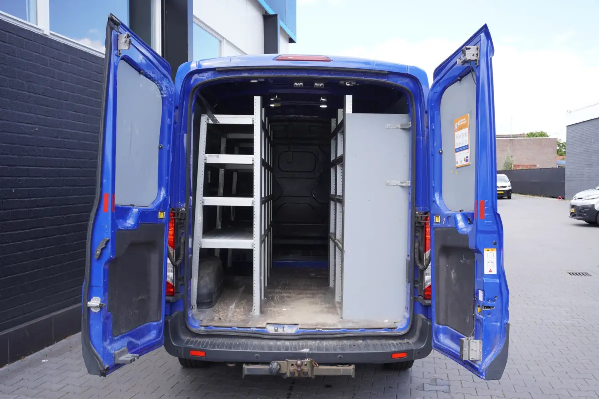 2.0 TDCI L2H2 130PK EURO 6 - Airco - Navi - Cruise - Camera - €13.900,- Excl.