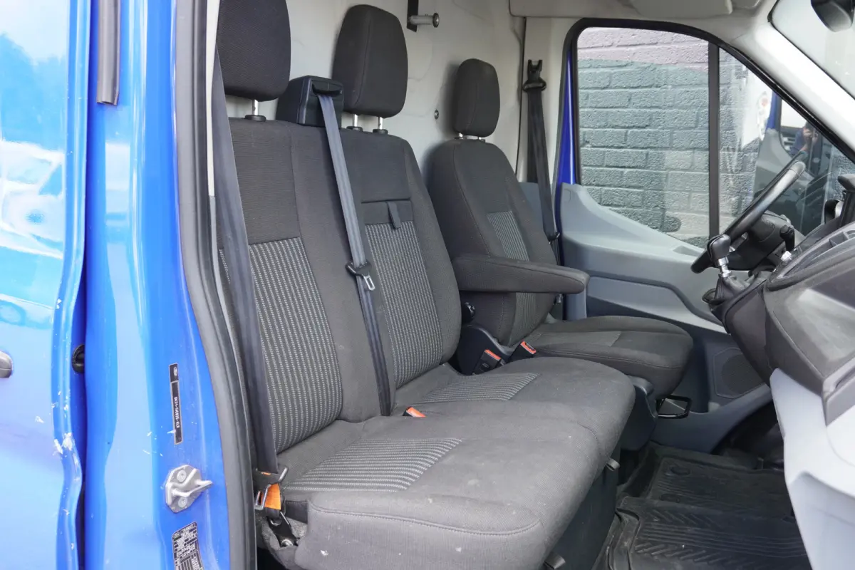 2.0 TDCI L2H2 130PK EURO 6 - Airco - Navi - Cruise - Camera - €13.900,- Excl.
