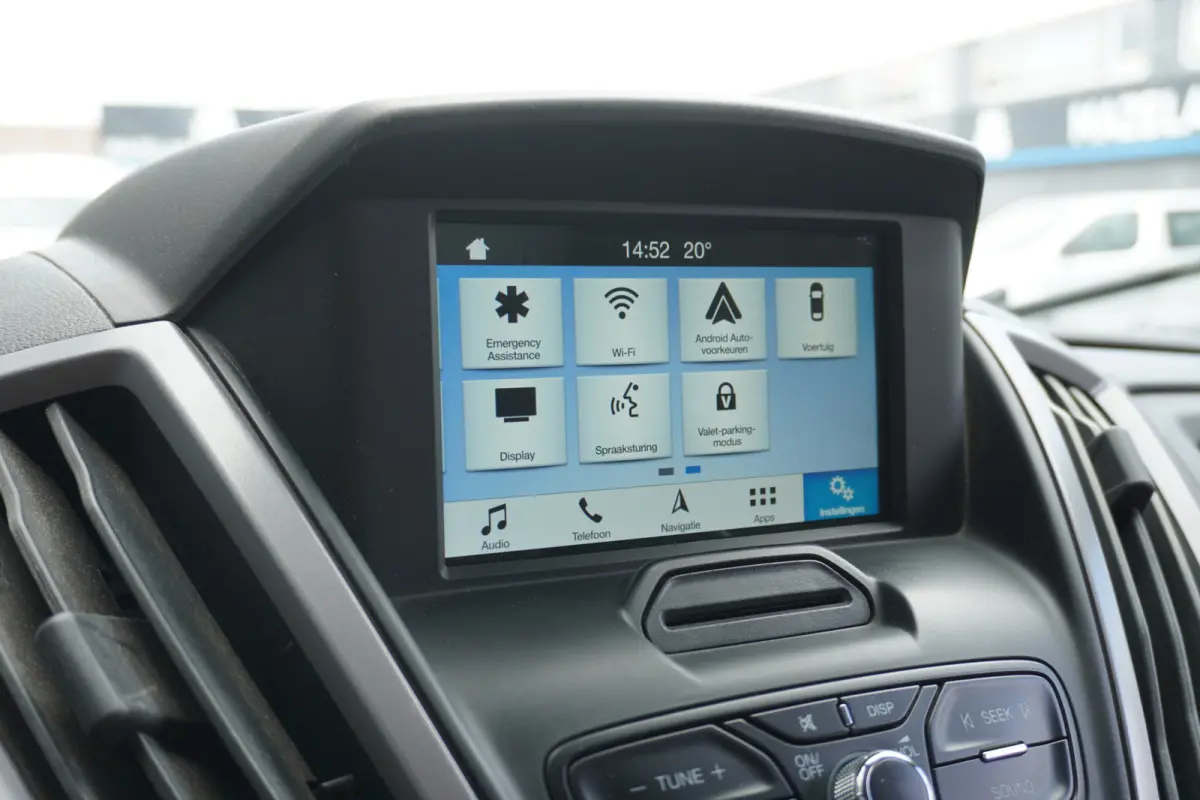 2.0 TDCI L2H2 130PK EURO 6 - Airco - Navi - Cruise - Camera - €13.900,- Excl.