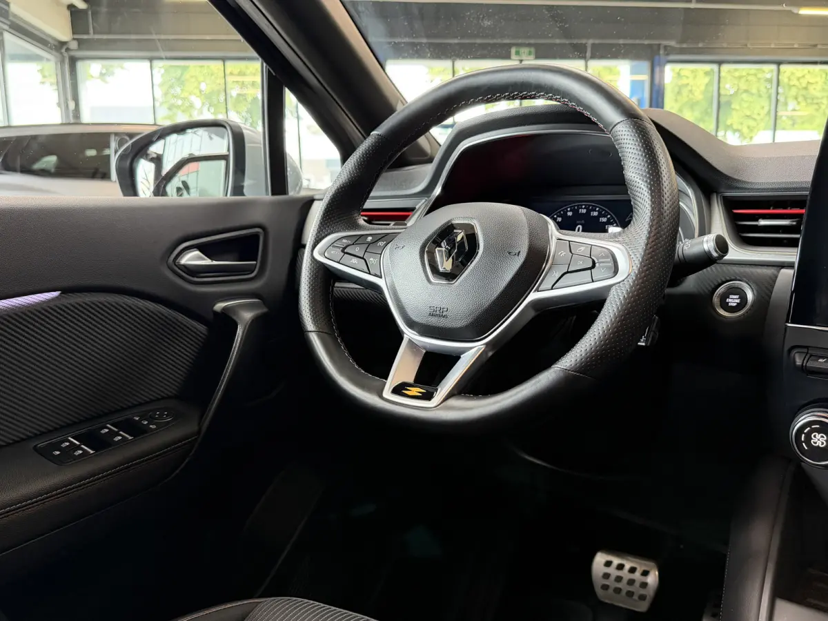 1.3 MHEV 160 R.S. Line | Groot Navi | 18 " | Camera | Led | Stoel & Stuur Verwarming 100% Dealer onderhouden!