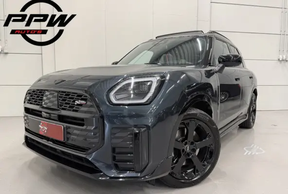 1.5 C JCW XL LEGEND-GREY/PANO/JCW-LEER+MASSAGE/H&K/HEAD-UP/ADAPTIVE-ONDERSTEL/360CAMERA/ACC/KEYLESS/CARPLAY/MEMORY/19"JCW BLACK/EL.TREKHAAK/BLACK-PACK/FABRIEKS-GARANTIE T/M 01-2028/BTW-AUTO