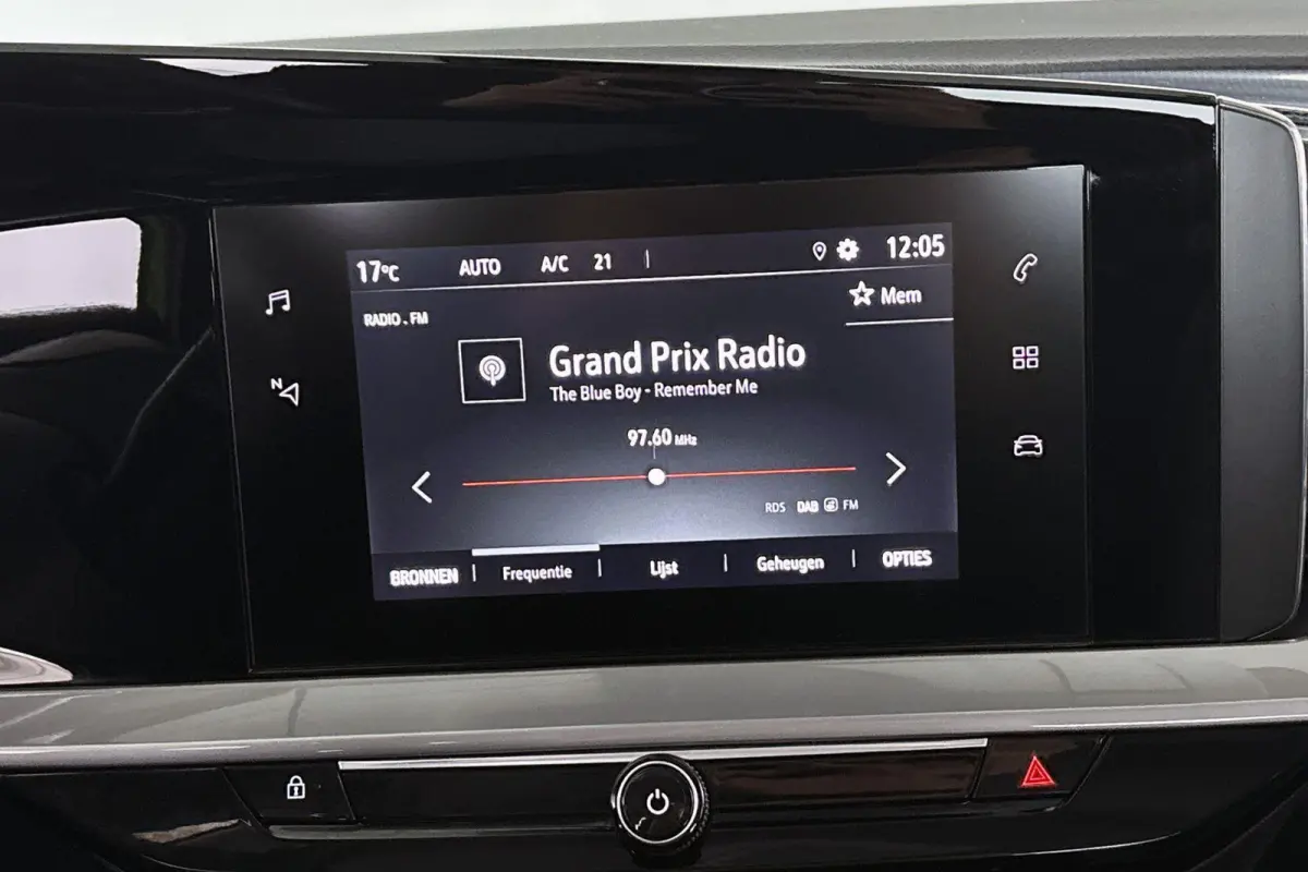 Elegance 50-kWh 11kw bl. SOH 100% Achteruitrijcamera Apple Carplay
