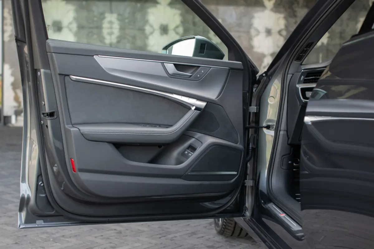 55 TFSI e quattro Pro Line S Competition B&O|Sportstoelen+|Comfortsleutel|HUD|Fijnnappa|21"|Zwart optiek
