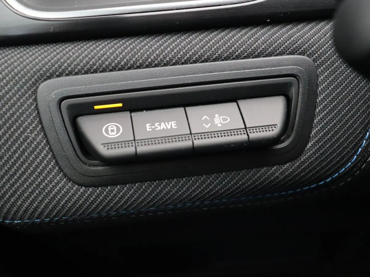 1.6 E-Tech full hybrid 145pk Esprit Alpine | Esprite Alpine | Automaat | Climate control | Cruise control |