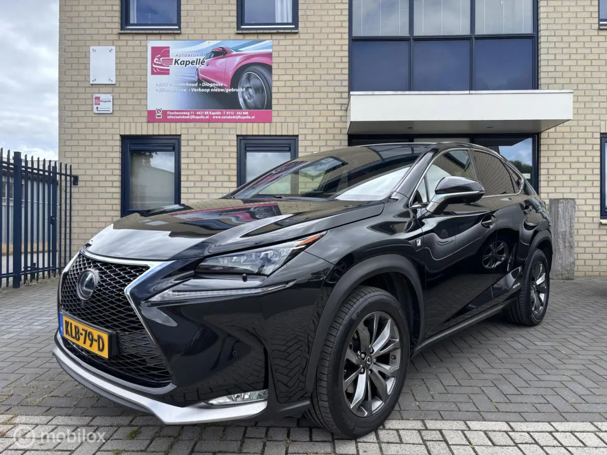 300h AWD F Sport Line