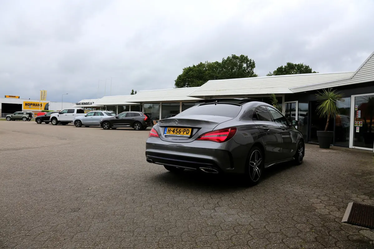 200 d AMG Aut.*Perfect Onderh.*Euro 6*Pano/Night/Sfeer/LED/Camera/Stoelverw./Half Leder/Climate-Control/Cruise-Control/Parkeersens.V+A/18 inch LM*