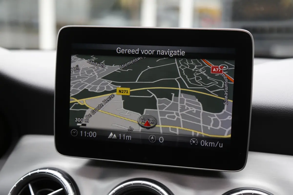 200 d AMG Aut.*Perfect Onderh.*Euro 6*Pano/Night/Sfeer/LED/Camera/Stoelverw./Half Leder/Climate-Control/Cruise-Control/Parkeersens.V+A/18 inch LM*