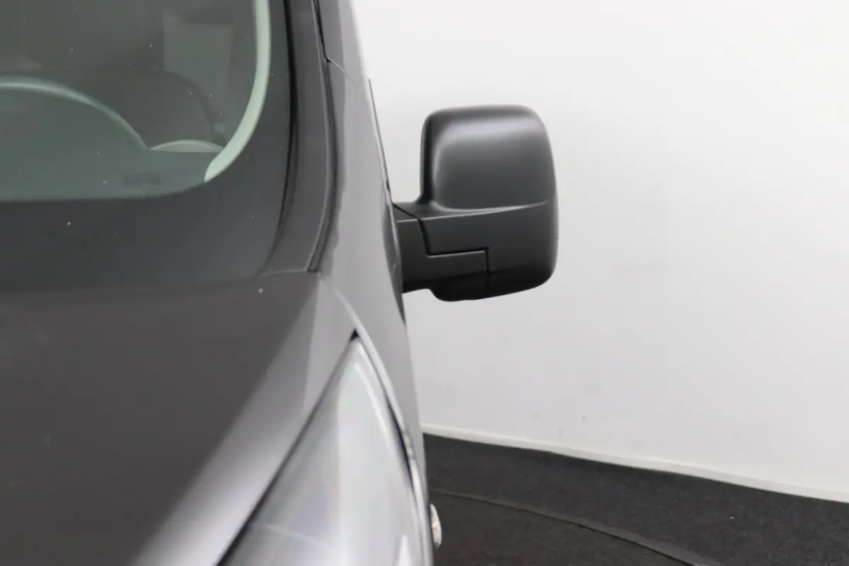 1.6 dCi T29 L2H1 Formula Edition Yellow Energy | Navigatie | Climate Control | Parkeersensoren | DAB | Bluetooth | Cruise Control | Navigatie