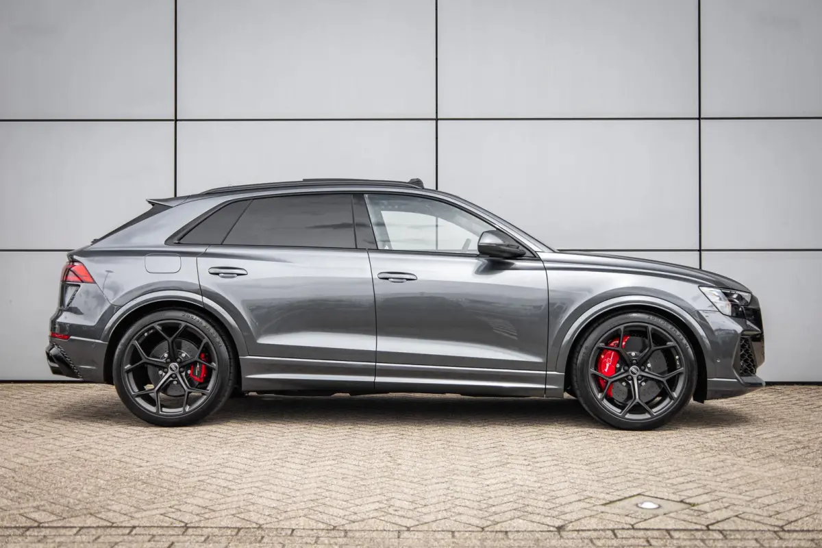 RS 4.0 TFSI 640pk quattro Performance | Keramisch | Head-up | Trekhaak | Panoramadak | Massage | 23" LMV | 360 Camera