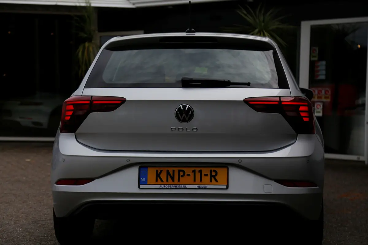 1.0 TSI Life Automaat*Perfect Onderh.*IQ Drive/ACC/Stoelverw./Apple Carplay-Android/Airco/Parkeersens.*