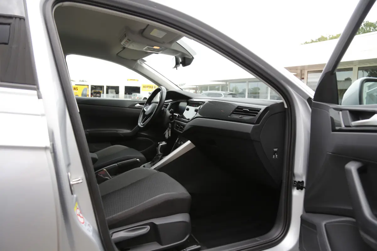 1.0 TSI Life Automaat*Perfect Onderh.*IQ Drive/ACC/Stoelverw./Apple Carplay-Android/Airco/Parkeersens.*