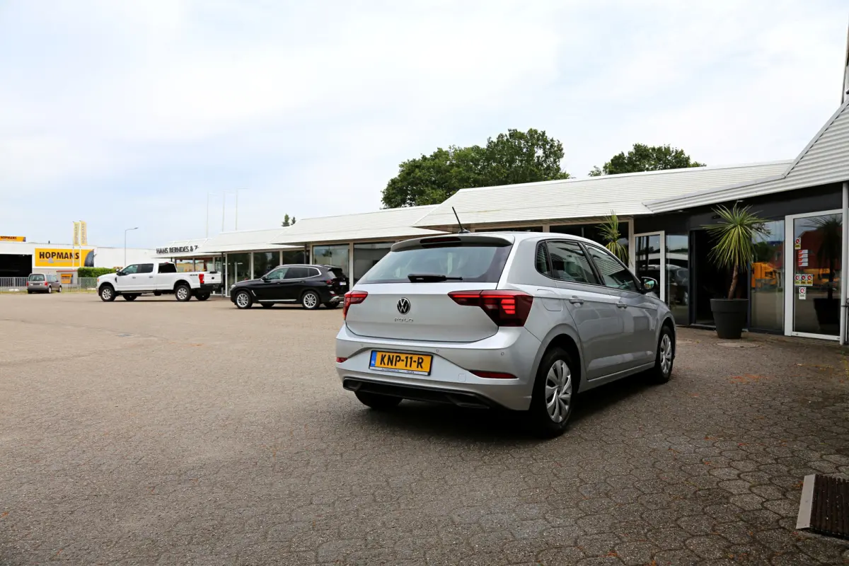 1.0 TSI Life Automaat*Perfect Onderh.*IQ Drive/ACC/Stoelverw./Apple Carplay-Android/Airco/Parkeersens.*