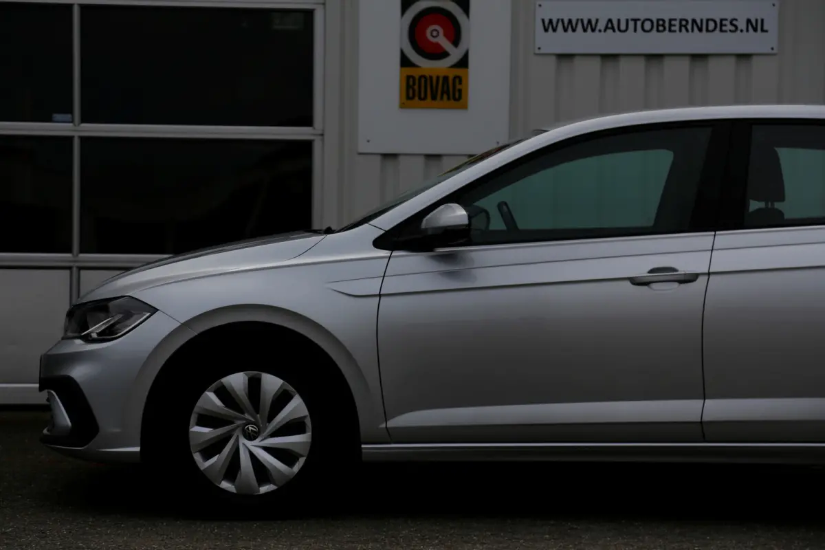 1.0 TSI Life Automaat*Perfect Onderh.*IQ Drive/ACC/Stoelverw./Apple Carplay-Android/Airco/Parkeersens.*