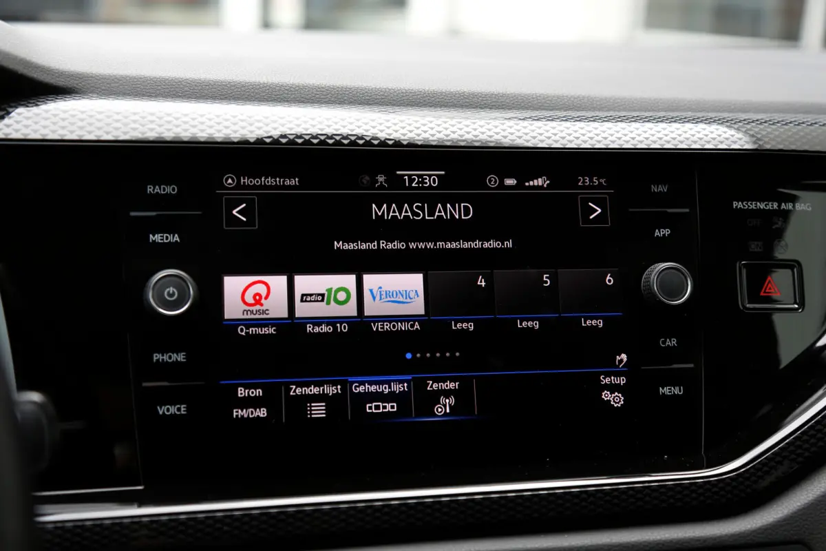 1.0 TSI Life Automaat*Perfect Onderh.*IQ Drive/ACC/Stoelverw./Apple Carplay-Android/Airco/Parkeersens.*