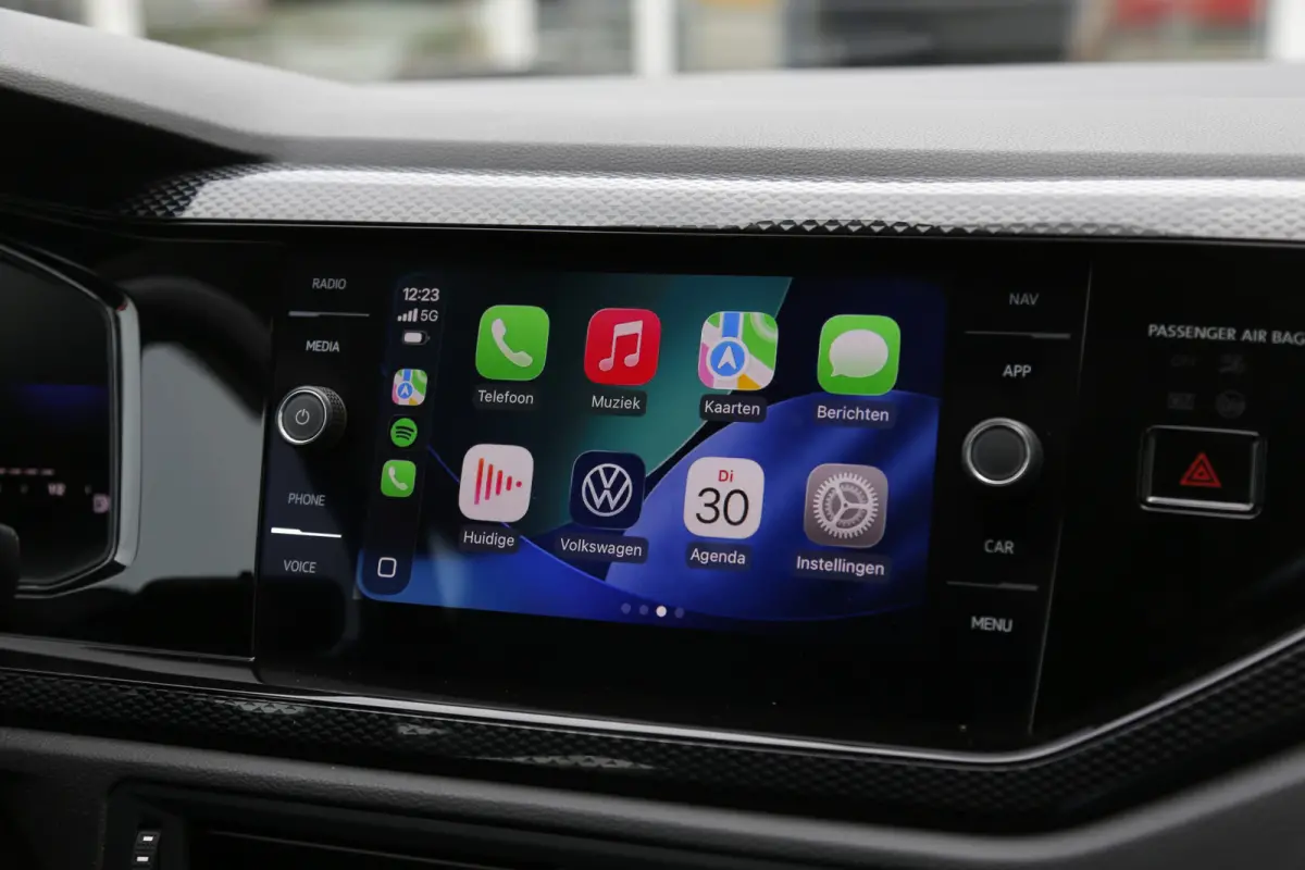 1.0 TSI Life Automaat*Perfect Onderh.*IQ Drive/ACC/Stoelverw./Apple Carplay-Android/Airco/Parkeersens.*