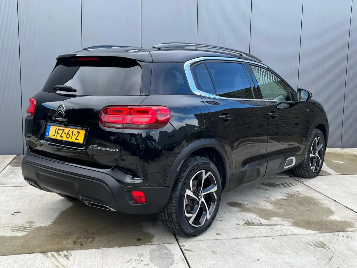 1.6 Plug-in Hybrid 225 Feel | 360 Camera | Climate Control | Keyless | Lederen Bekleding |