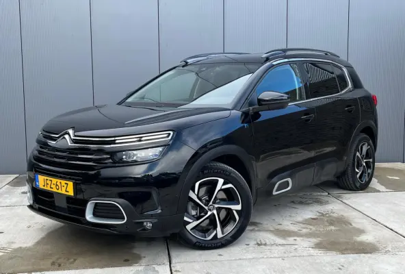 1.6 Plug-in Hybrid 225 Feel | 360 Camera | Climate Control | Keyless | Lederen Bekleding |