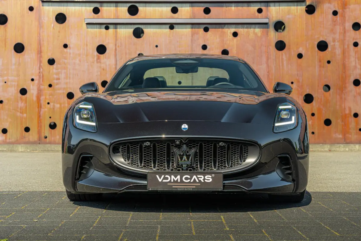 BEV 92kWh 560kW Folgore Auto AWD | Assist Pack | Connect Pack | Sonus Faber | CarPlay |