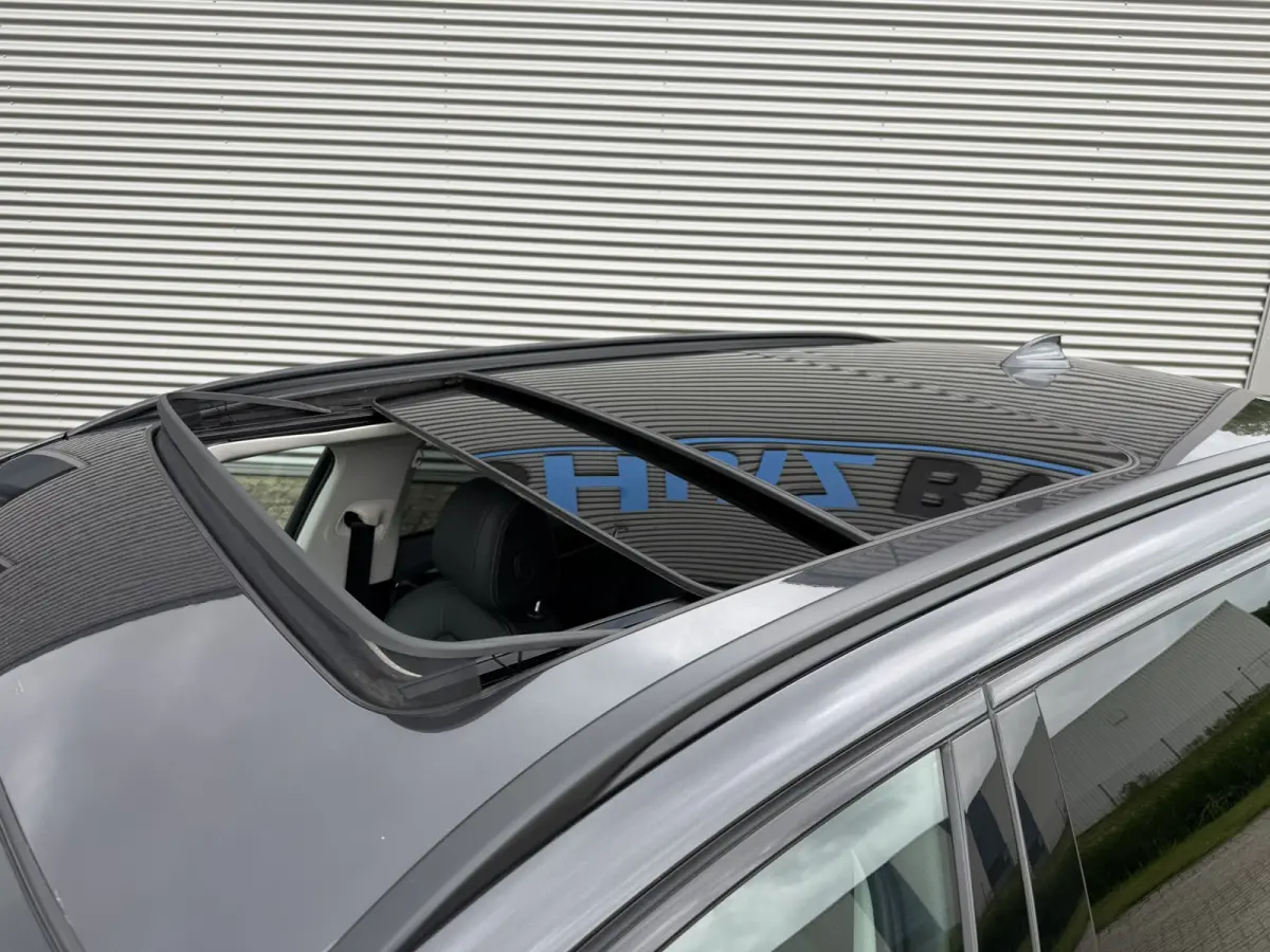 530i High Executive Panoramadak Leder LED Head-Up Display Achteruitrijcamera