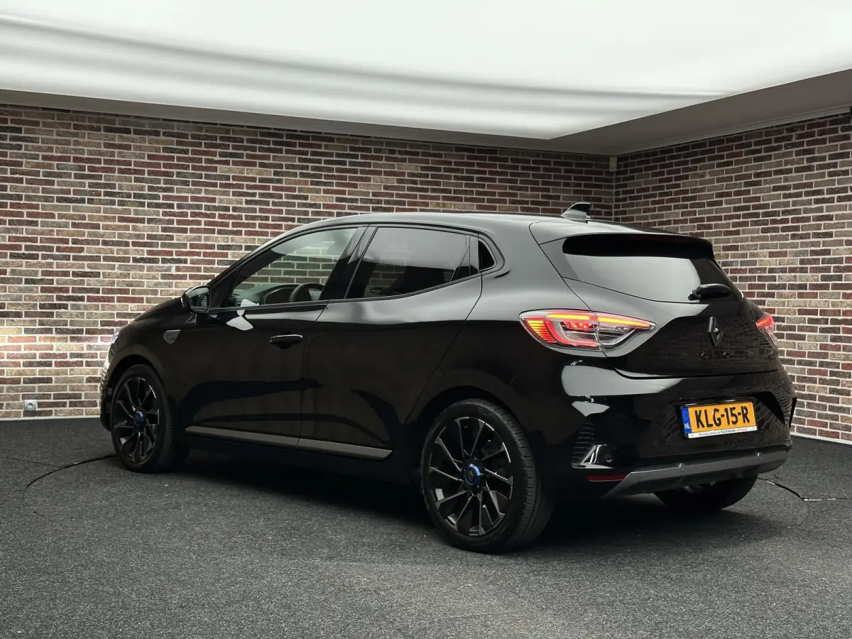 1.6 E-Tech Full Hybrid 145 esprit Alpine | BOSE| Adaptive cruise|