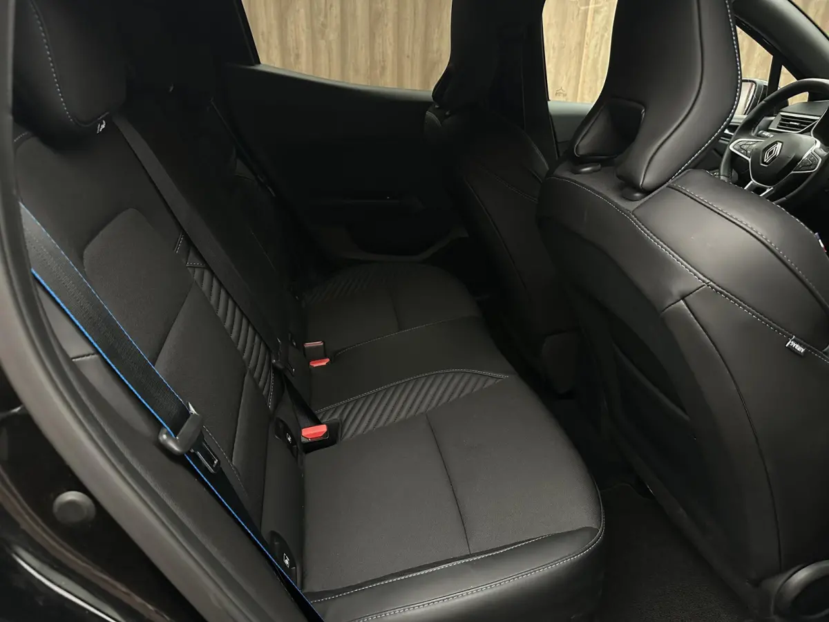 1.6 E-Tech Full Hybrid 145 esprit Alpine | BOSE| Adaptive cruise|